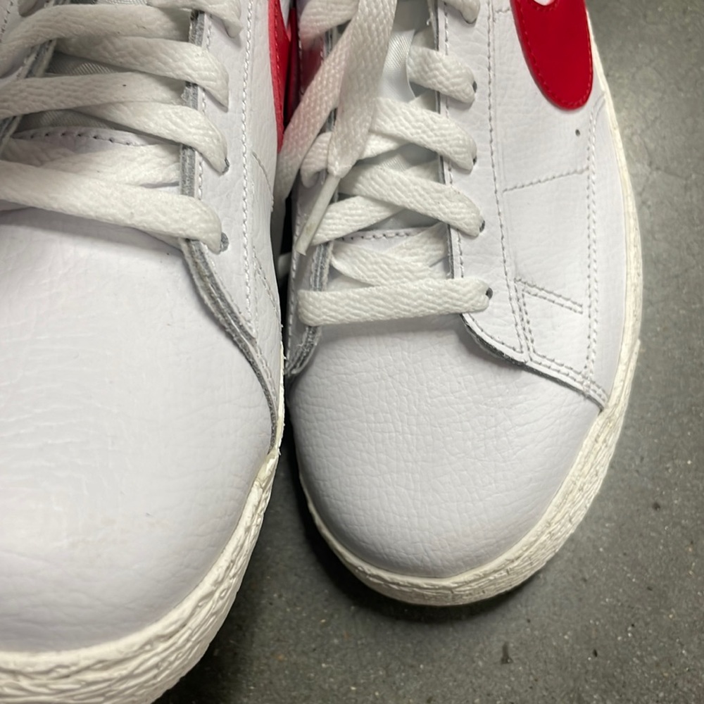 Nike Blazer Low 6.5 Y. Women 8 red white new - Picture 1 of 9